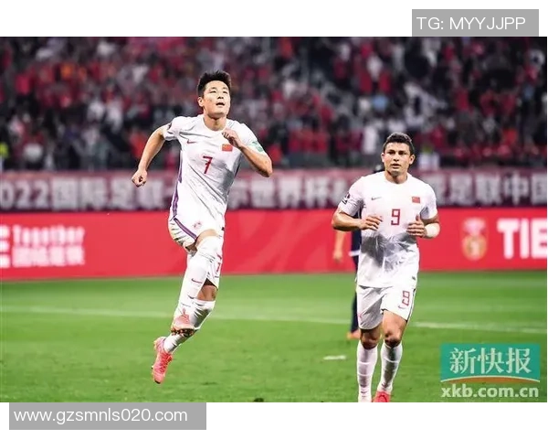 北欧足球明星魅力四射引领潮流成为第一帅哥的传奇之路